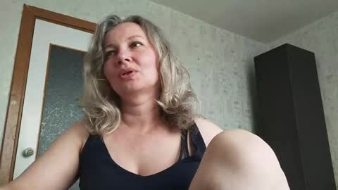 Snapshot of edithmanning chatting on 06.06.26 edithmanning online show from 06.06.26