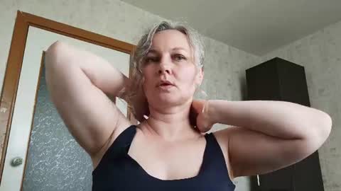 Snapshot of edithmanning chatting on 06.11.26 edithmanning online show from 06.11.26