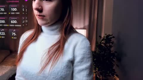 Snapshot of edlacarleton chatting on 10.12.25 Nikki online show from 10.12.25