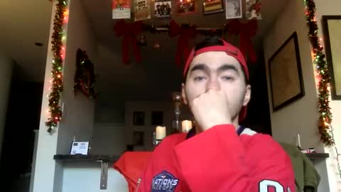 Snapshot of edmundfitz75 chatting on 12.21.25 EddieFitz75 online show from 12.21.25