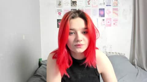 Snapshot of edna_dana chatting on 01.26.25 Edna online show from 01.26.25
