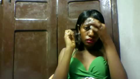 Snapshot of edwige770943 chatting on 04.30.26 edwige770943 online show from 04.30.26