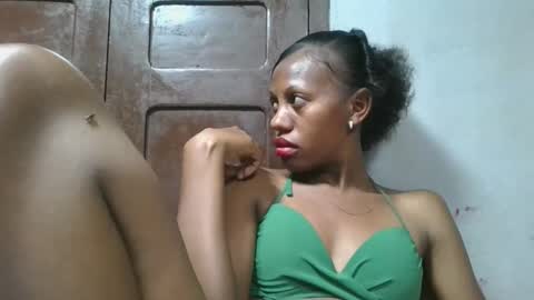 Snapshot of edwige770943 chatting on 05.16.26 edwige770943 online show from 05.16.26