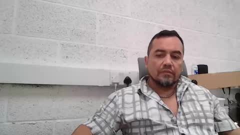 Snapshot of edwill13 chatting on 02.09.26 EdM online show from 02.09.26