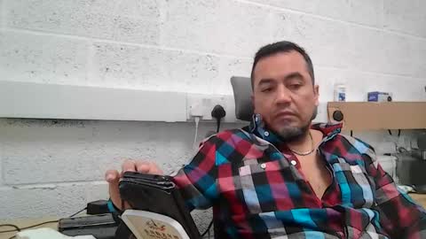 Snapshot of edwill13 chatting on 02.24.26 EdM online show from 02.24.26