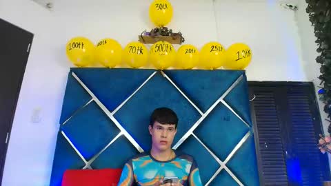 Edwin online show from 04.24.26
