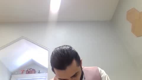 Snapshot of edwingrisales26 chatting on 02.13.26 Grisales Private online show from 02.13.26