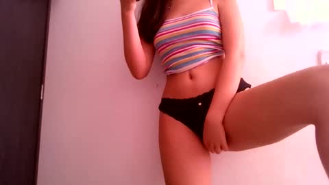 Eemilyy online show from 03.20.26