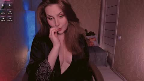 eesmaaarr online show from 10.09.25