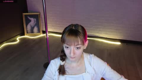 Effie online show from 12.18.25