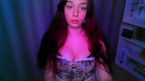 effie_balconii online show from 11.09.25