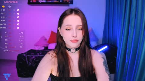 Effie online show from 12.23.24