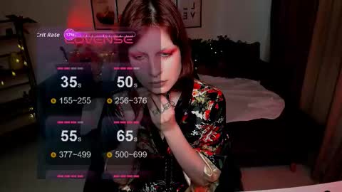 Snapshot of effie_mirel chatting on 10.30.25 Effie online show from 10.30.25