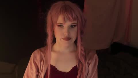 Effie Mur online show from 01.19.25