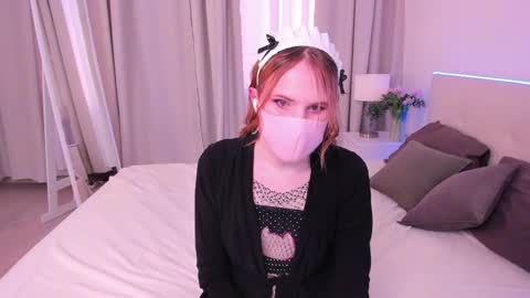 Effie Mur online show from 09.29.25