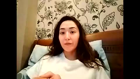 Effy online show from 12.04.25