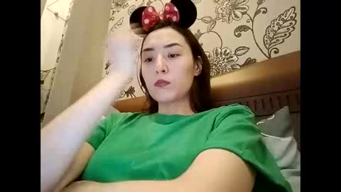 Effy online show from 03.27.26