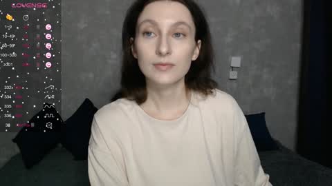 Snapshot of effy_gray chatting on 12.30.24 Anna online show from 12.30.24