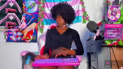 effy_marinn online show from 10.29.25