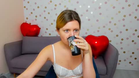 Effy online show from 01.25.25