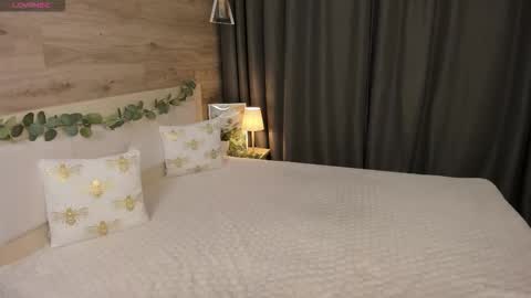 Snapshot of effyangel chatting on 02.25.26 Effy online show from 02.25.26