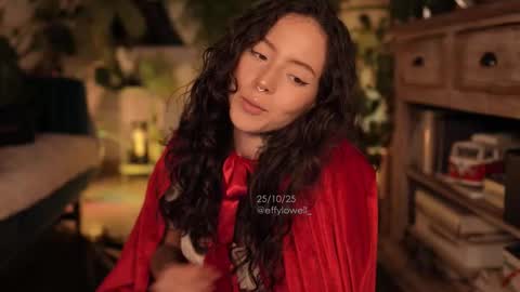 Effy online show from 10.26.25