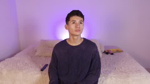 Snapshot of eiden_blake chatting on 11.23.25 Eiden Blake online show from 11.23.25