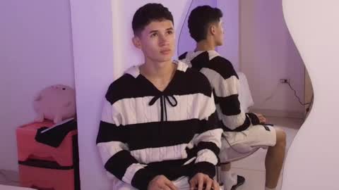 Snapshot of eiden_blake chatting on 11.29.25 Eiden Blake online show from 11.29.25