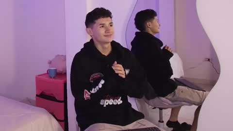 Snapshot of eiden_blake chatting on 11.30.25 Eiden Blake online show from 11.30.25