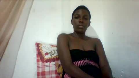 Snapshot of eileen_en chatting on 04.22.26 eileen_en online show from 04.22.26