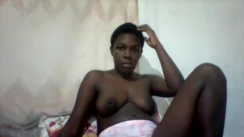 Snapshot of eileen_en chatting on 05.24.26 eileen_en online show from 05.24.26
