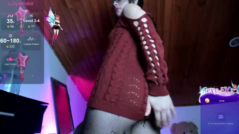 Snapshot of eileen_pinkman chatting on 05.11.26 eileen_pinkman online show from 05.11.26