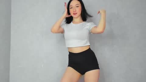 eileenmoores online show from 02.05.26