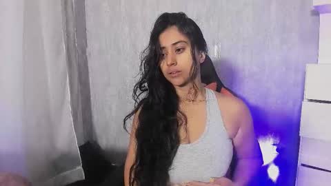 Snapshot of eiliyn_01 chatting on 11.08.25 Eilyn online show from 11.08.25