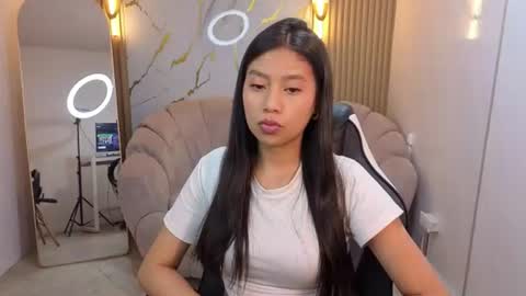 Snapshot of eimy18_b chatting on 07.01.26 eimy18_b online show from 07.01.26
