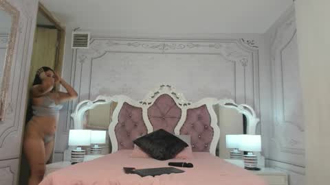 Snapshot of eimy_grey4u chatting on 02.03.26 eimy_grey4u online show from 02.03.26