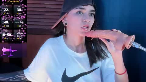 Snapshot of eimy_salome15 chatting on 05.10.26 eimy_salome15 online show from 05.10.26