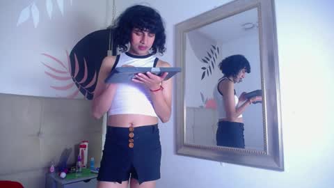 Eimyflorian online show from 01.16.25