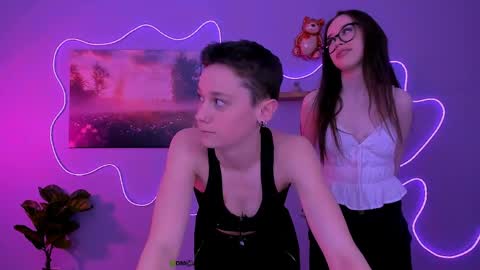 Snapshot of eira_mouse chatting on 04.02.26 Sweet Eira online show from 04.02.26