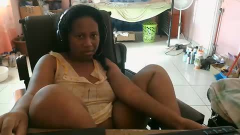 Snapshot of eirondra_valeen chatting on 11.03.25 Eirondra Valeen online show from 11.03.25