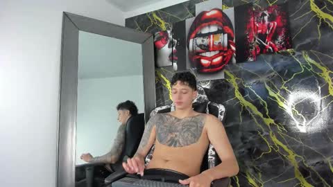 Snapshot of eithan__boy chatting on 02.25.26 Eithan online show from 02.25.26