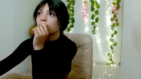 eiviiy1609 online show from 11.04.25