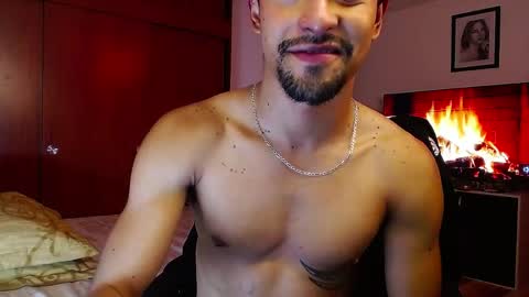 xoxo online show from 04.08.26