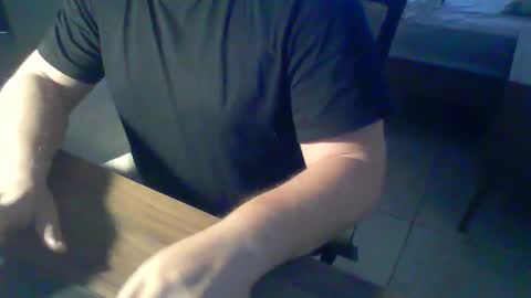 Snapshot of ekudemic chatting on 12.21.25 Juan Pablo M online show from 12.21.25