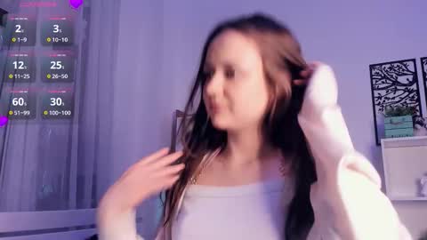 Elis 3 online show from 10.23.25