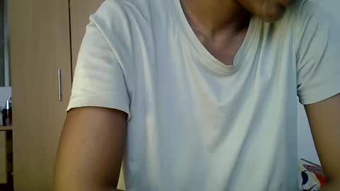 petite online show from 12.08.24