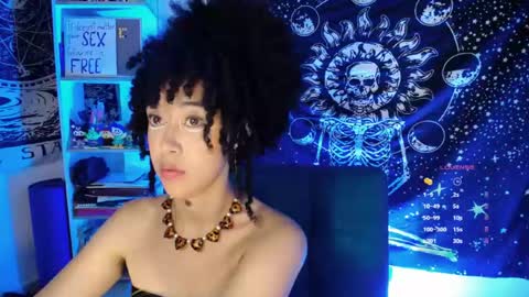 Snapshot of ela_0 chatting on 06.18.26 Ela Help me reach 100 thumbs up online show from 06.18.26