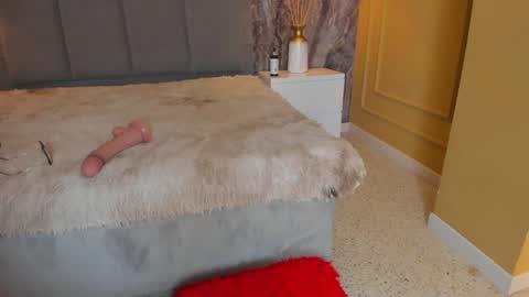   online show from 12.10.24