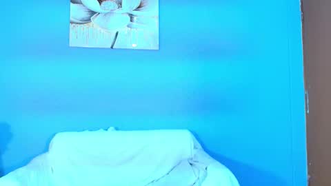 elah_sophia2 online show from 09.29.25