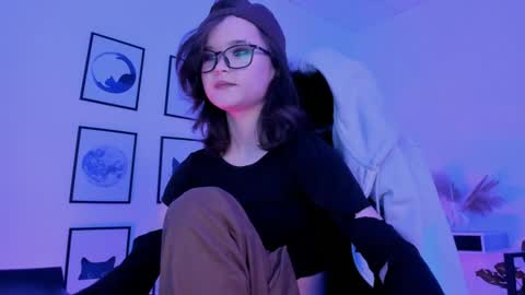 Your sweet girl online show from 12.20.24
